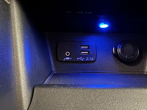 Used 2020 Subaru Forester Premium w/ Popular Package #1 AWD/4WD image 20
