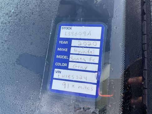 Used 2020 Hyundai Santa Fe SE image 6