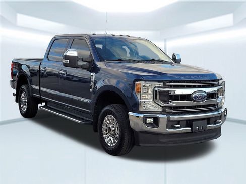 Used 2020 Ford F350 XLT w/ XLT Premium Package image 8
