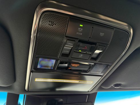 Used 2023 Lexus LX 600 4WD w/ Luxury Package image 48