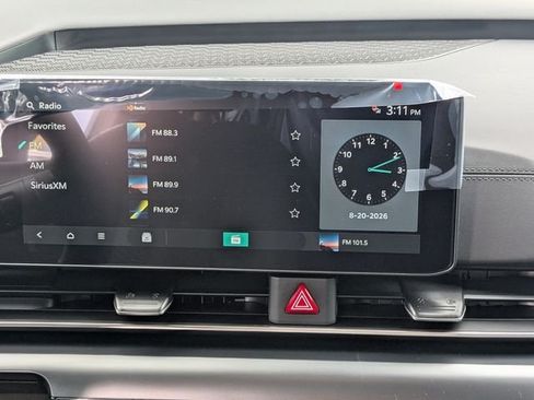 New 2027 Kia Carnival LX FWD image 20