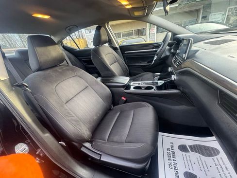 Used 2023 Nissan Altima 2.5 SV image 33