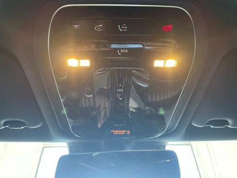 Used 2023 Mercedes-Benz C 300 C 300 image 38