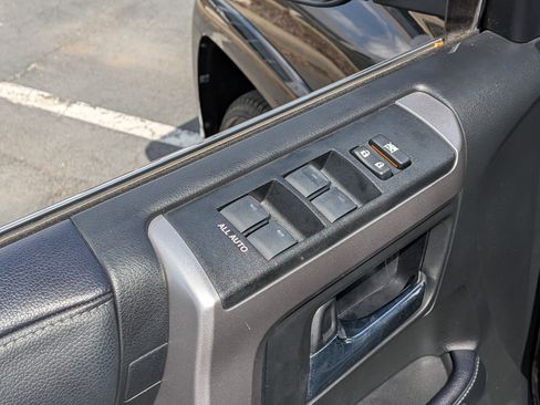 Certified 2021 Toyota 4Runner Limited AWD/4WD image 17