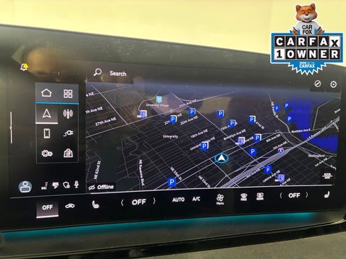 Used 2025 Volkswagen Taos SE image 20