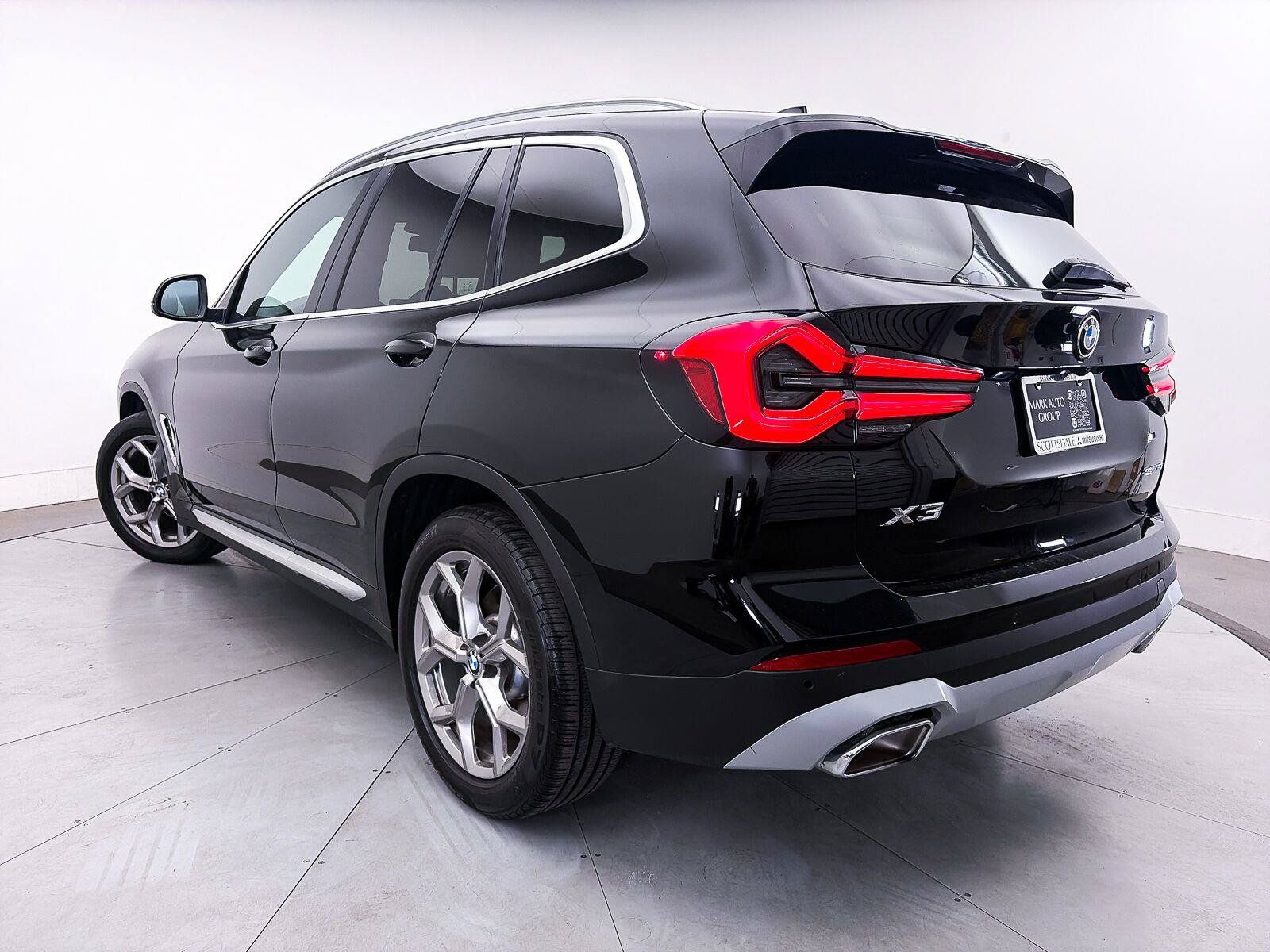 Used 2024 BMW X3 sDrive30i w/ Premium Package RWD image 2