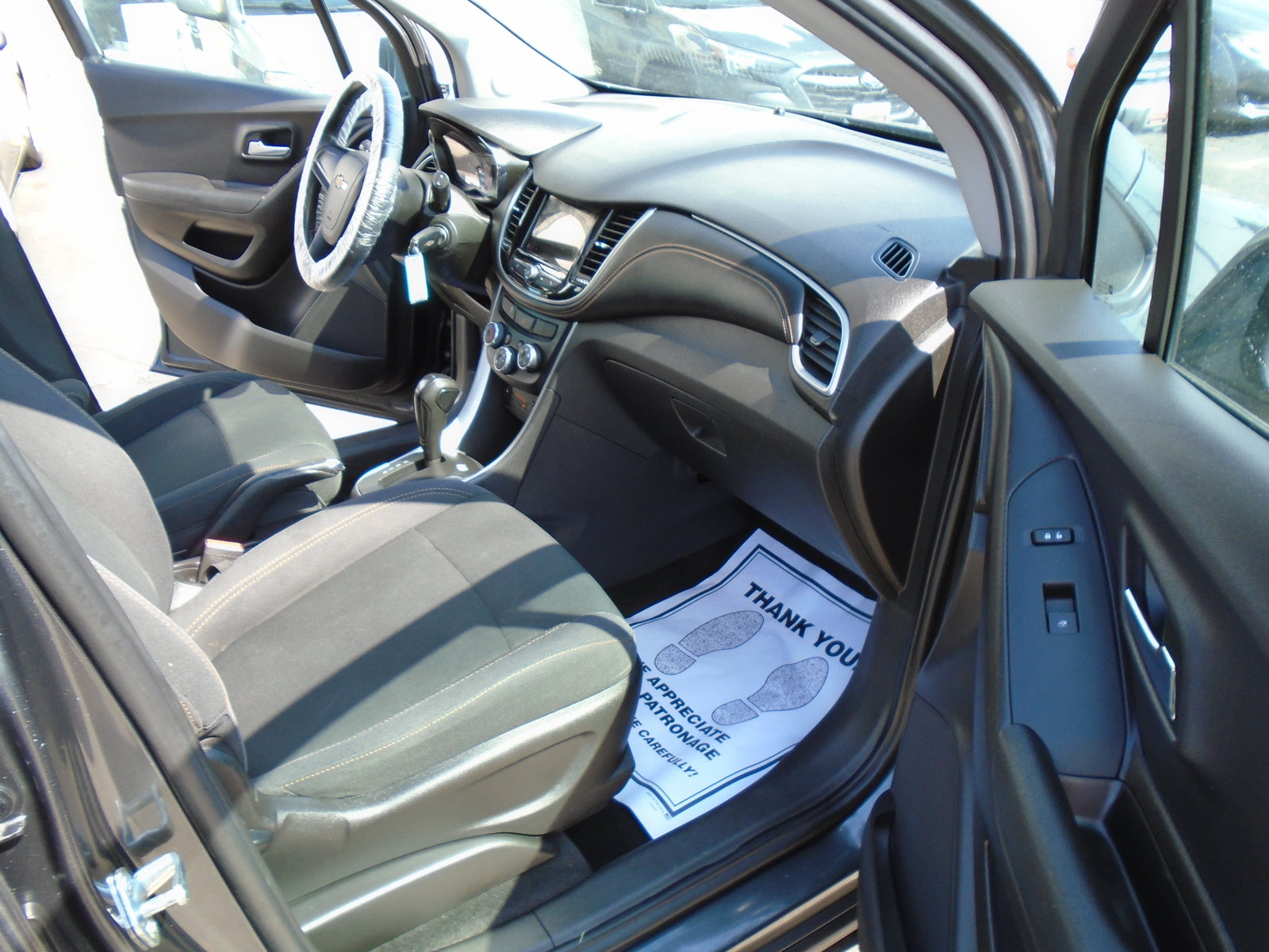 Used 2019 Chevrolet Trax LS AWD/4WD image 13