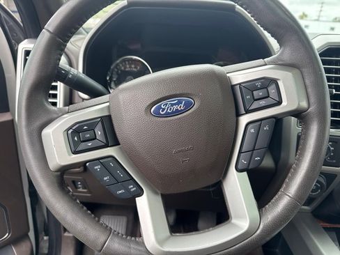 Used 2018 Ford F150 King Ranch w/ Equipment Group 601A Luxury AWD/4WD image 11