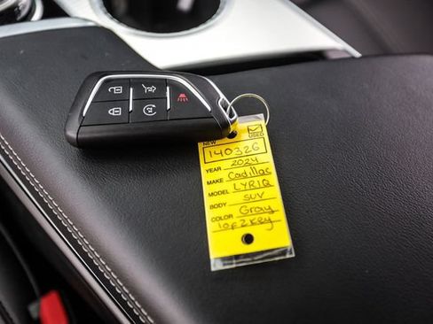 Used 2024 Cadillac Lyriq Tech AWD/4WD image 88