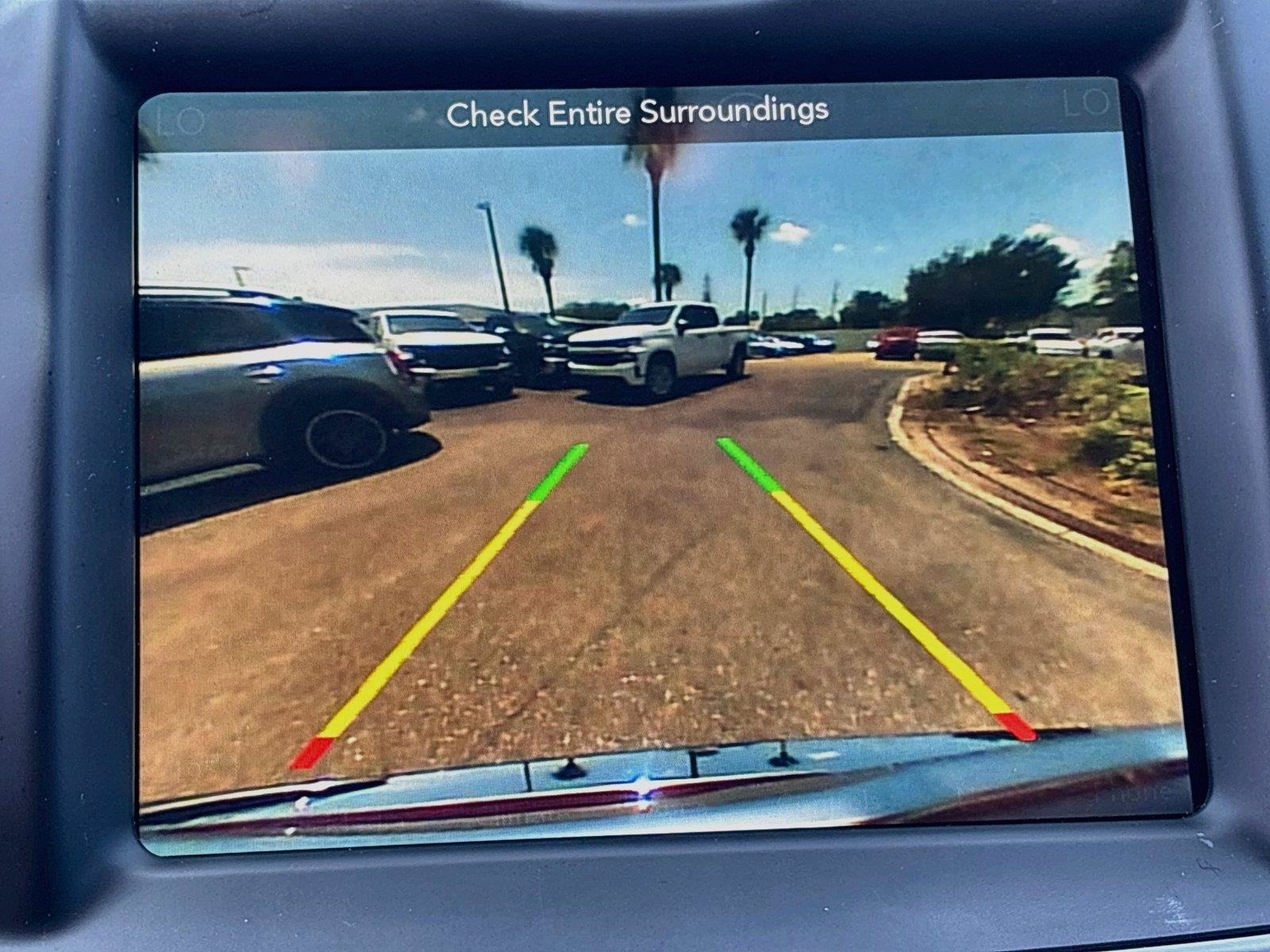 Used 2018 Chrysler 300 Limited w/ Safetytec Plus Group RWD image 14