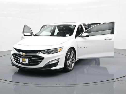 Used 2020 Chevrolet Malibu Premier FWD image 24
