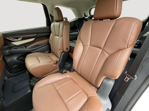 Used 2021 Subaru Ascent Touring AWD/4WD image 5