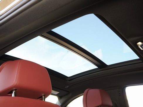 Used 2025 BMW X6 xDrive40i image 19