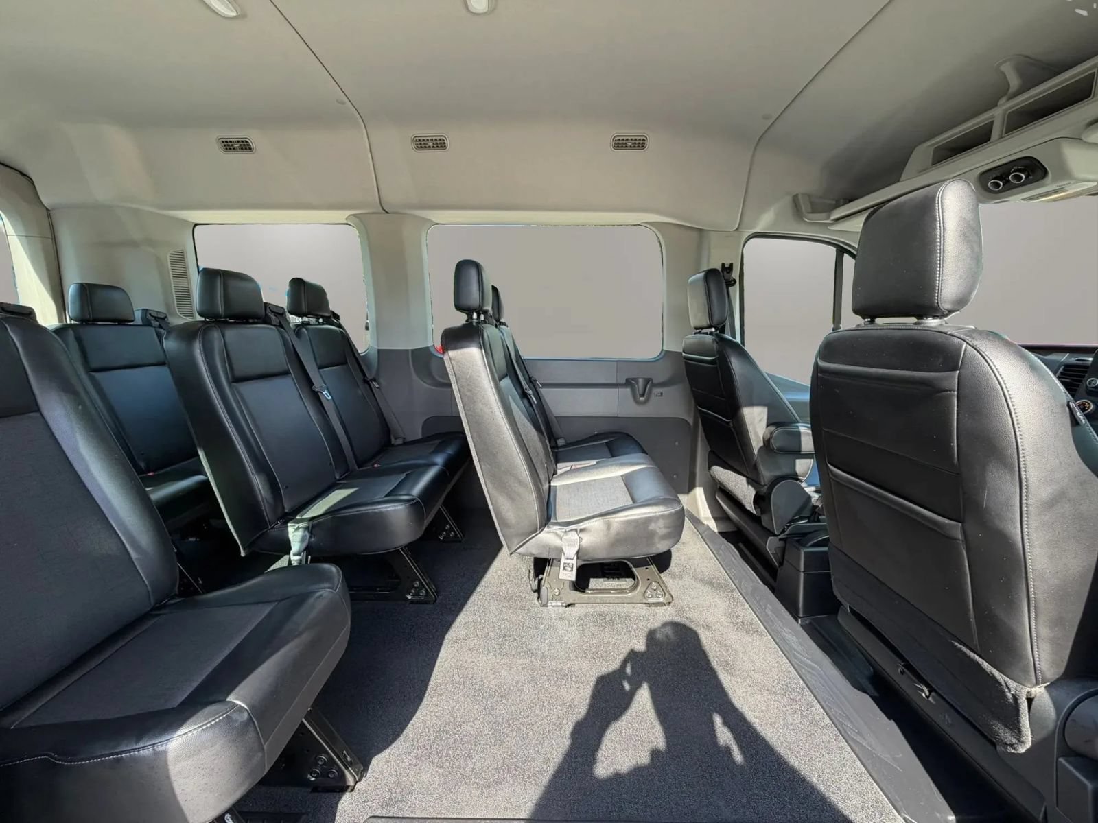 Used 2020 Ford Transit 150 XL RWD image 18