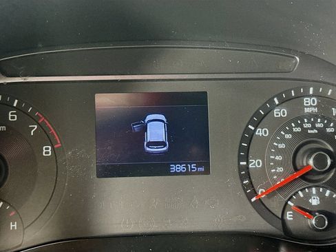 Used 2021 Kia Soul EX FWD image 16