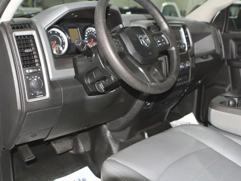 Used 2017 RAM 3500 Tradesman RWD image 15