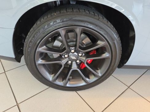 Used 2021 Dodge Challenger R/T Scat Pack w/ Driver Convenience Group RWD image 9