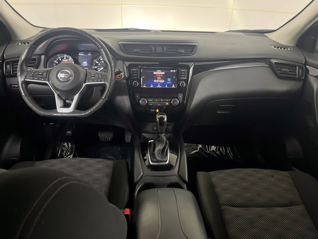 Used 2022 Nissan Rogue Sport SV AWD/4WD image 31