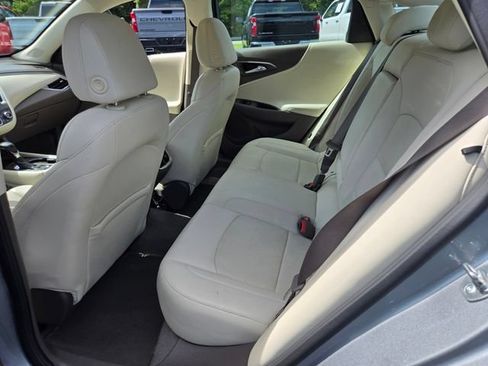 Used 2024 Chevrolet Malibu LT FWD image 11