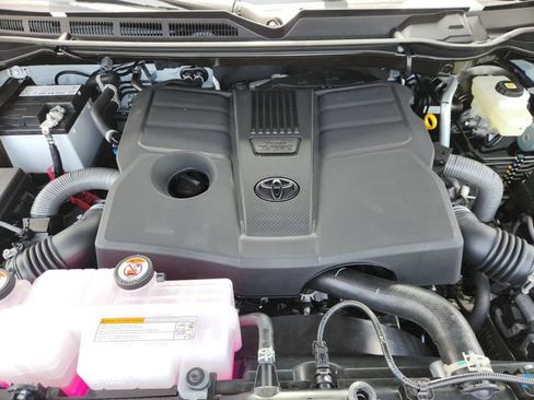 New 2026 Toyota Tundra SR5 AWD/4WD image 26