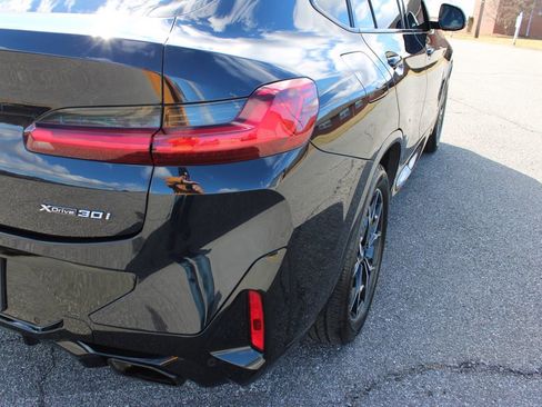 Used 2023 BMW X4 xDrive30i w/ M Sport Package image 44