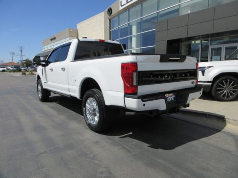 Used 2022 Ford F350 Limited AWD/4WD image 8