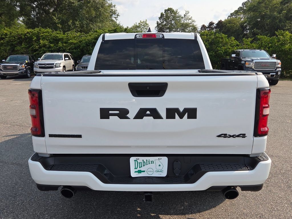 Used 2025 RAM 1500 Big Horn AWD/4WD image 9