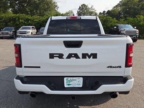 Used 2025 RAM 1500 Big Horn AWD/4WD image 9