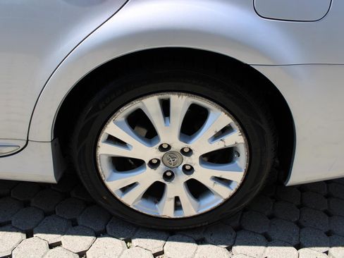 Used 2011 Toyota Avalon FWD image 12