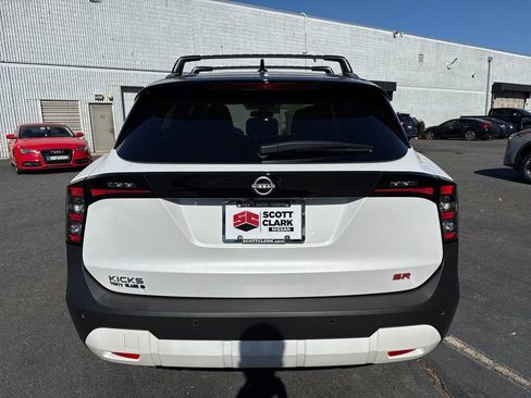 New 2026 Nissan Kicks SR w/ SR Premium Package image 4