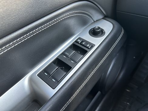 Used 2017 Jeep Compass High Altitude image 17