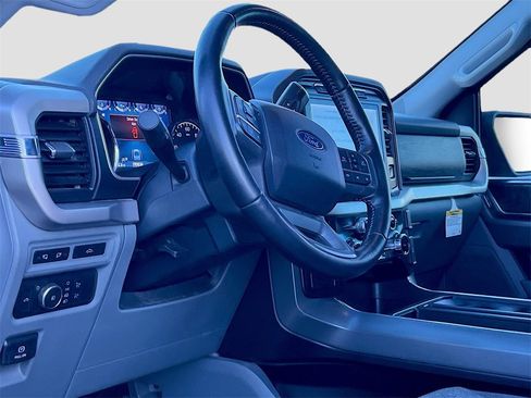 Used 2022 Ford F150 XLT w/ Equipment Group 302A High image 9