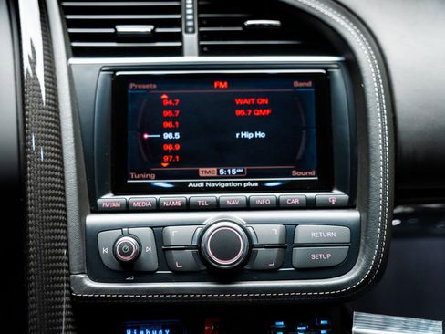 Used 2014 Audi R8 V10 image 63