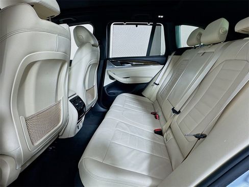 Used 2019 BMW X3 xDrive30i w/ Executive Package image 12