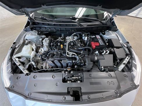 Used 2022 Nissan Altima 2.5 SV AWD/4WD image 29