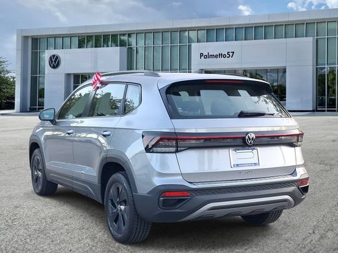 Used 2025 Volkswagen Taos S FWD image 4