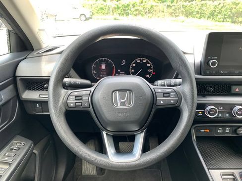 Used 2023 Honda CR-V EX image 15