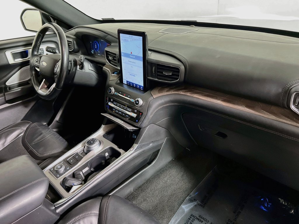 Used 2020 Ford Explorer Platinum w/ Premium Technology Package AWD/4WD image 27