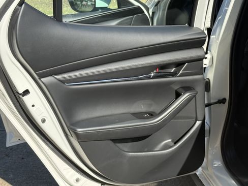 Used 2024 MAZDA MAZDA3 s image 16