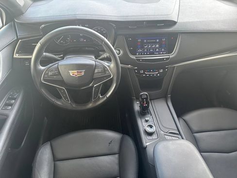 Certified 2023 Cadillac XT5 Premium Luxury AWD/4WD image 13