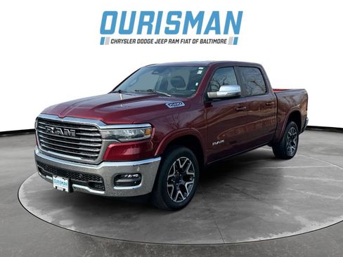 Used 2025 RAM 1500 Laramie image 2