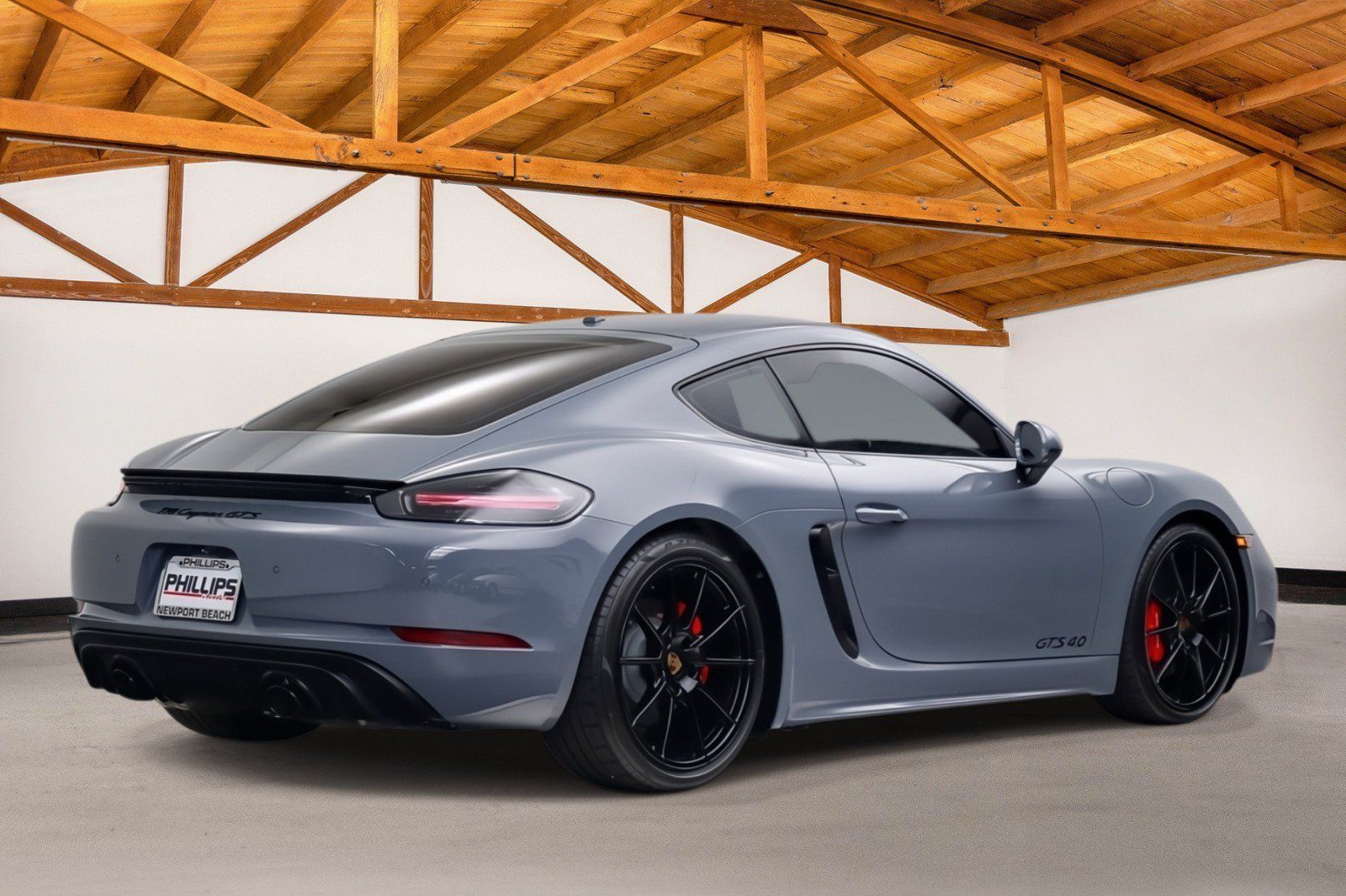 Used 2024 Porsche 718 Cayman GTS RWD image 5