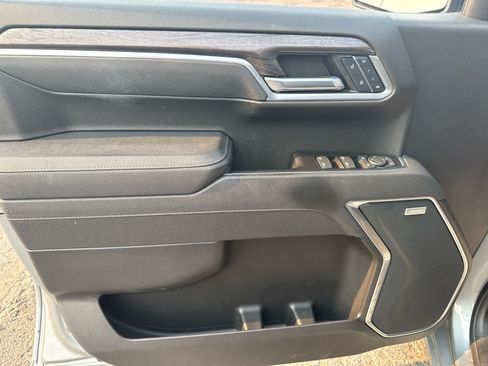 Certified 2025 Chevrolet Silverado 1500 LTZ AWD/4WD image 12