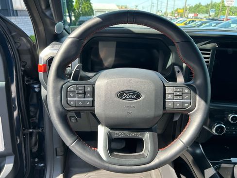 Used 2025 Ford F150 Raptor AWD/4WD image 6