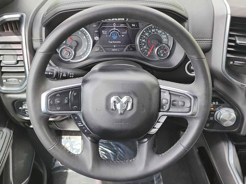 Used 2025 RAM 1500 Laramie AWD/4WD image 19