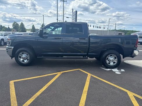 New 2026 RAM 2500 Tradesman AWD/4WD image 5