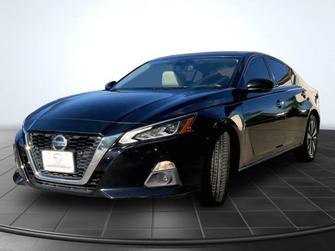 Used 2020 Nissan Altima 2.5 SL FWD image 4