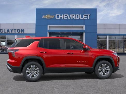 New 2026 Chevrolet Equinox LT FWD image 25