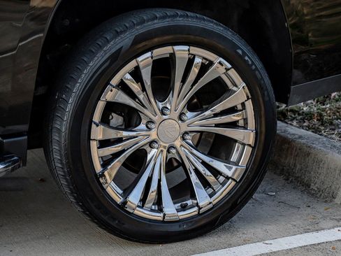 Used 2019 GMC Yukon Denali w/ Open Road Package image 65