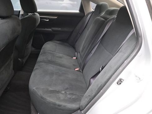Used 2014 Nissan Altima 2.5 SV FWD image 23